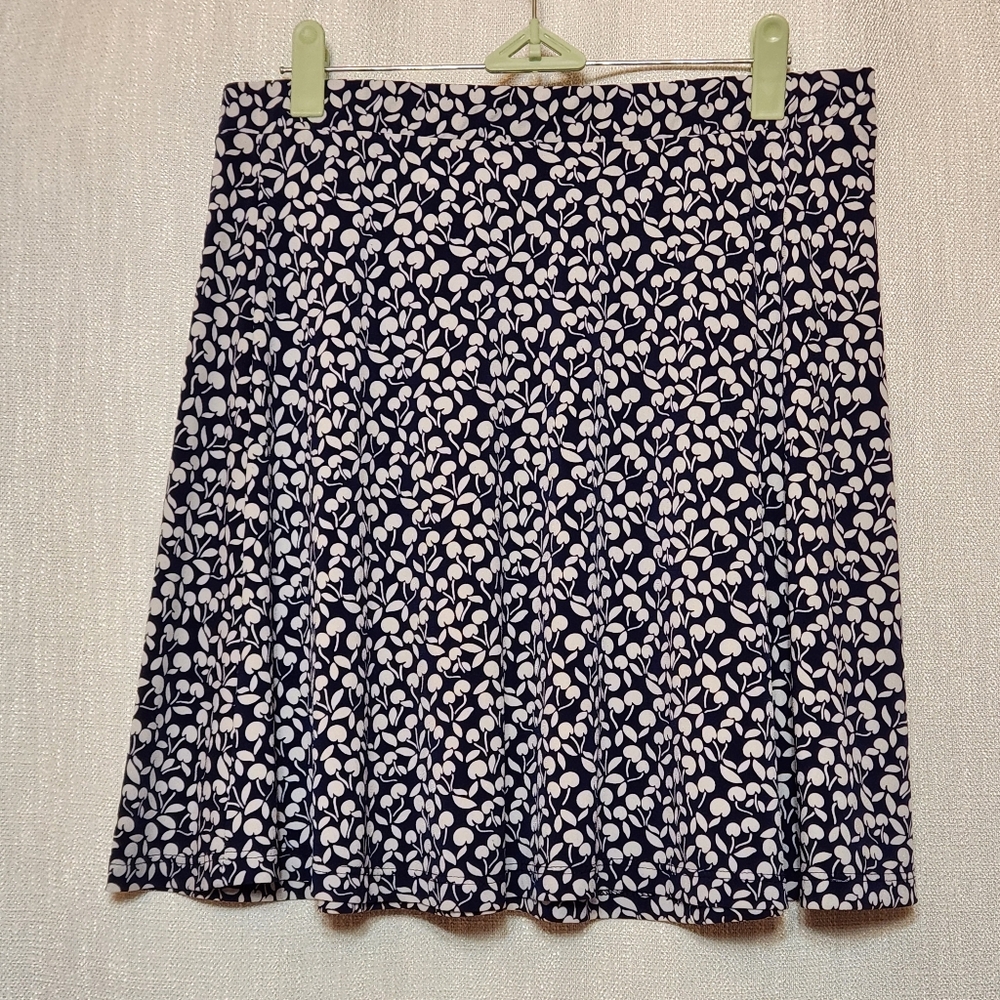 Gilli Blue White Cherry Print Mini Skirt Lightweight ? Small